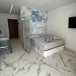 Sweet Paradise Hotel *