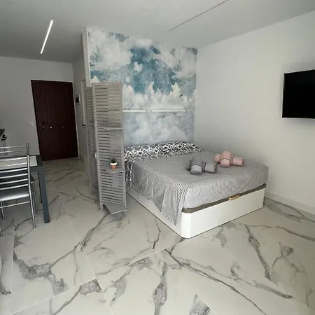 Sweet Paradise Hotel *